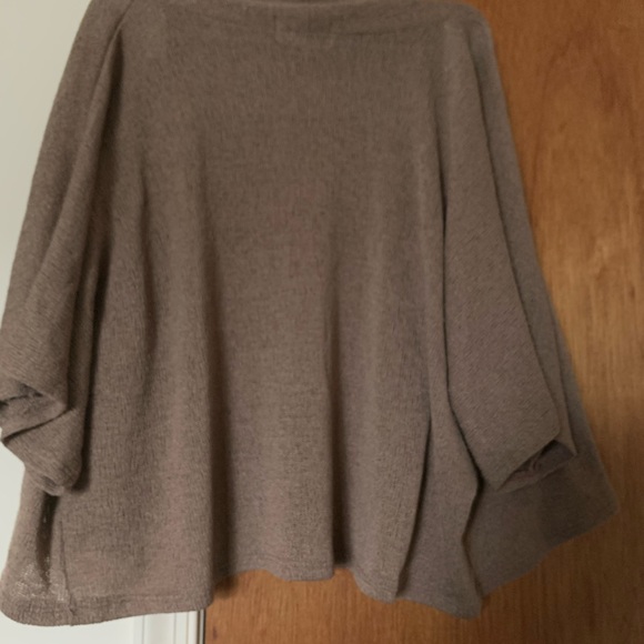 Cardigan - Picture 2 of 2